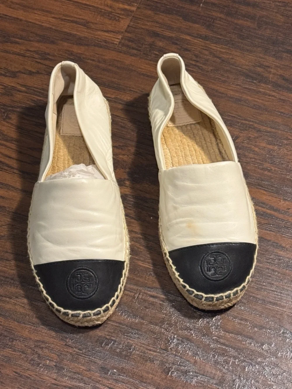 Tory Burch Cream Leather Espadrilles with Black Cap Toe Logo